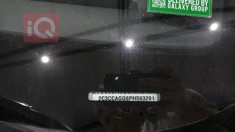 کرایسلەر 300